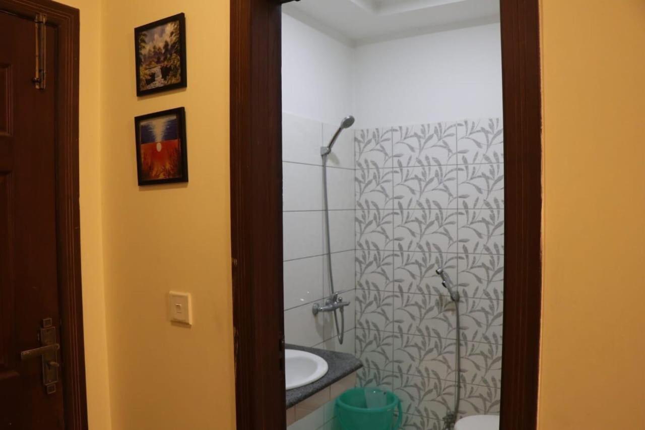 Cozy Studio Apartment In Bahria Town Rawalpindi Eksteriør billede